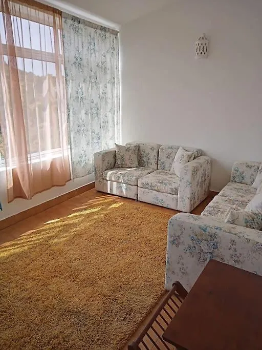 Traditional House With 2 Floors - 5 Minutes From Beach Salema Portugal